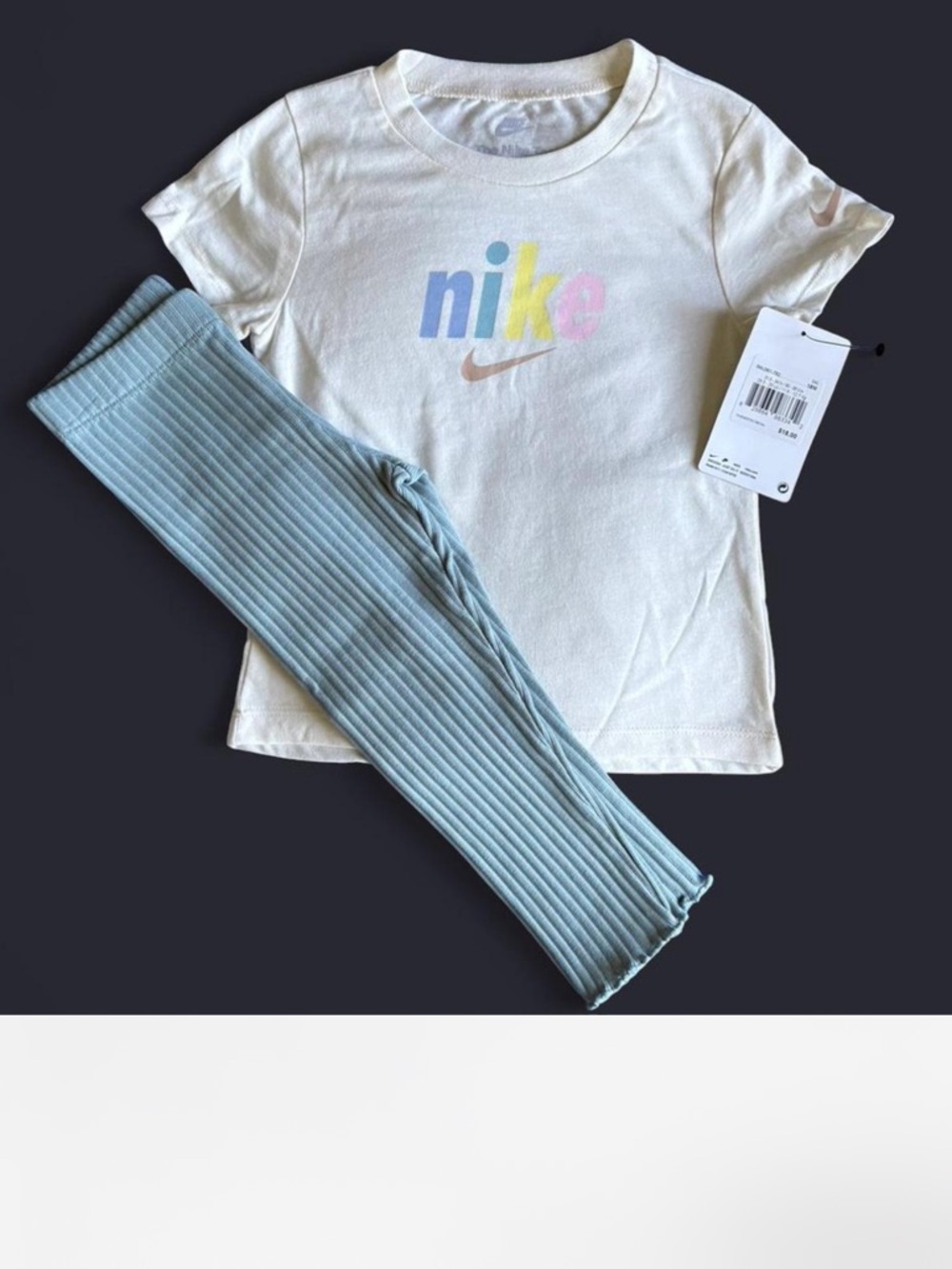 Nike girls t-shirt and leggings